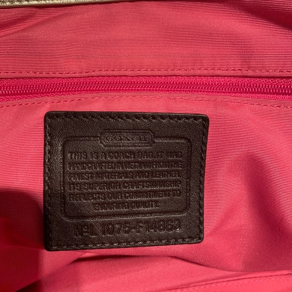 Coach Signature C Carry All Bag - Picture 1 of 7
